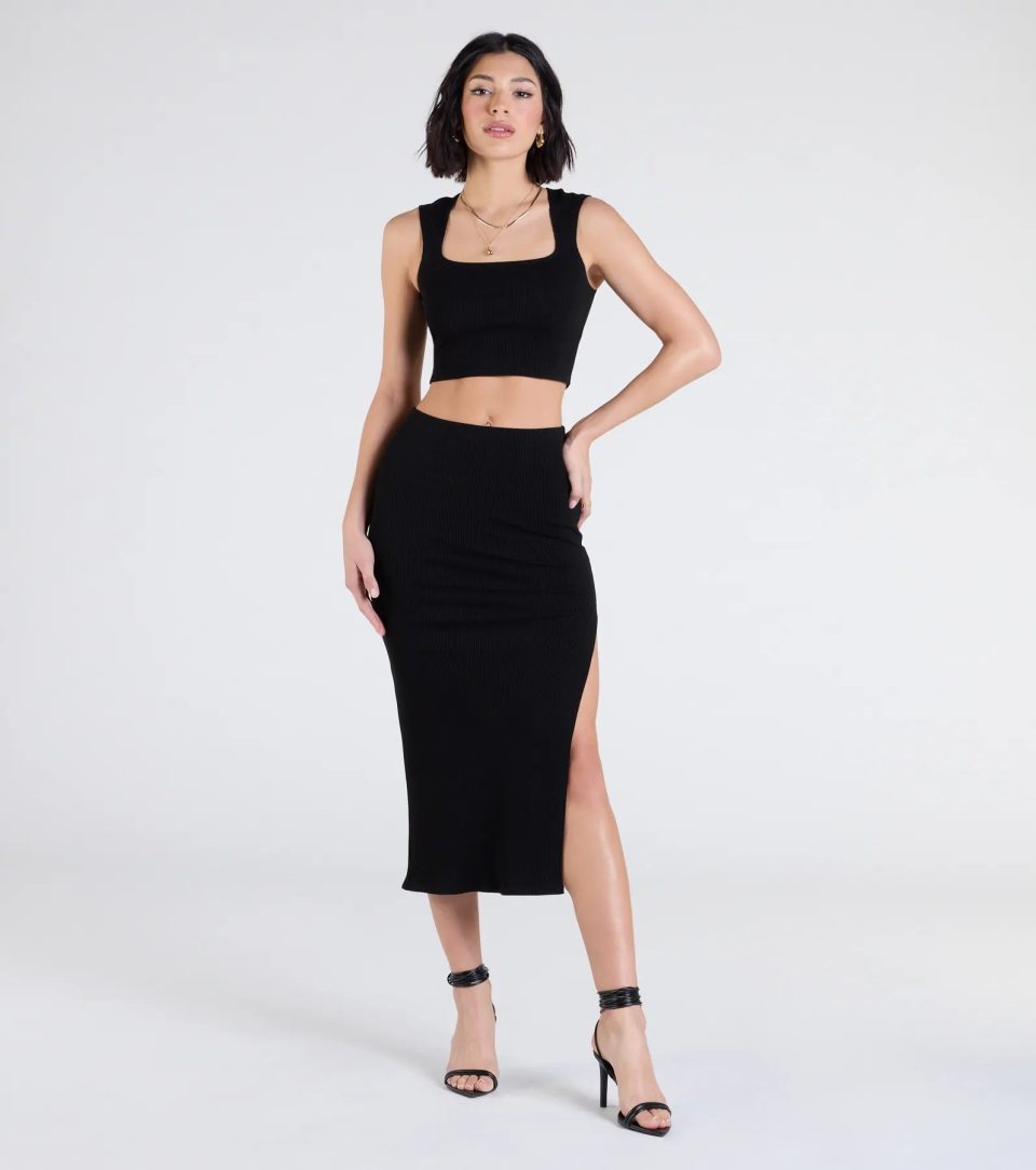Elevated Era Ribbed Knit Cropped Tank Top