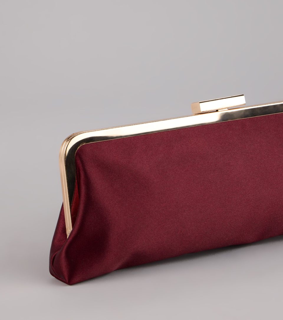 Soirée Ready Satin Clutch